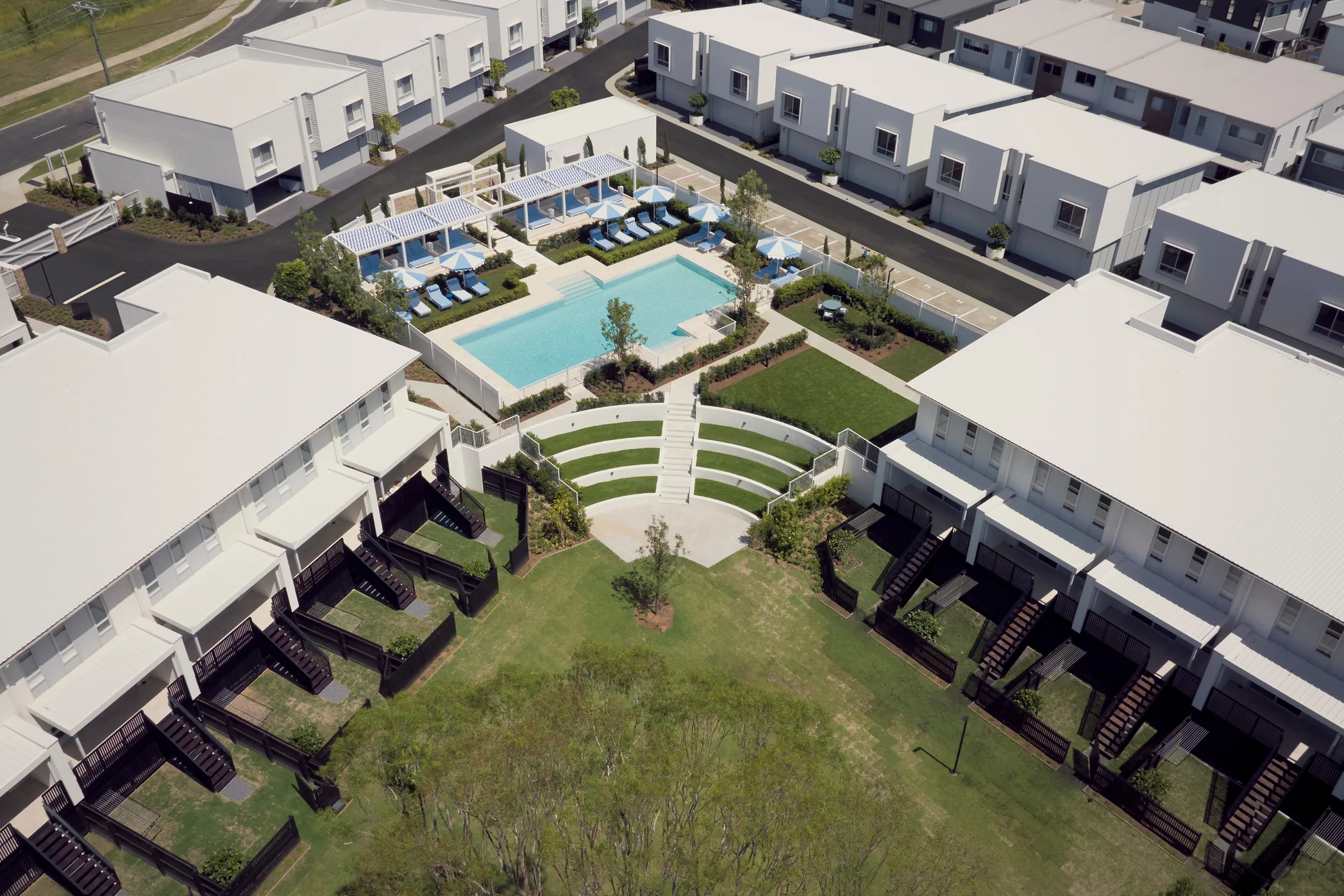 Elwood — 68 Terraces by Azure – Image 5